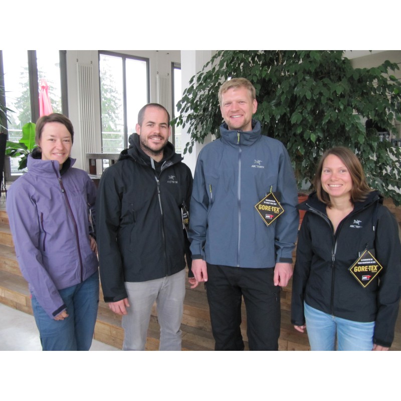 Arc'teryx Zeta AR Jacket Veste imperméable Femme Review & Test