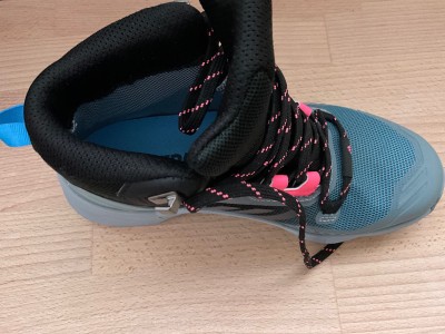 Image 1 de Larissa â adidas Terrex - Women's Terrex Swift R3 Mid GTX - Chaussures de randonnée