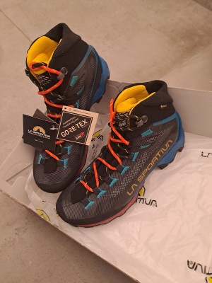 Image 1 de Arnela â La Sportiva - Aequilibrium Hike GTX - Chaussures de randonnée