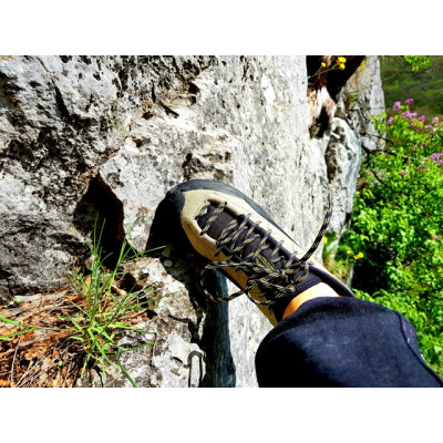 Image 1 de Tzvetan â La Sportiva - TC Pro - Chaussons d'escalade